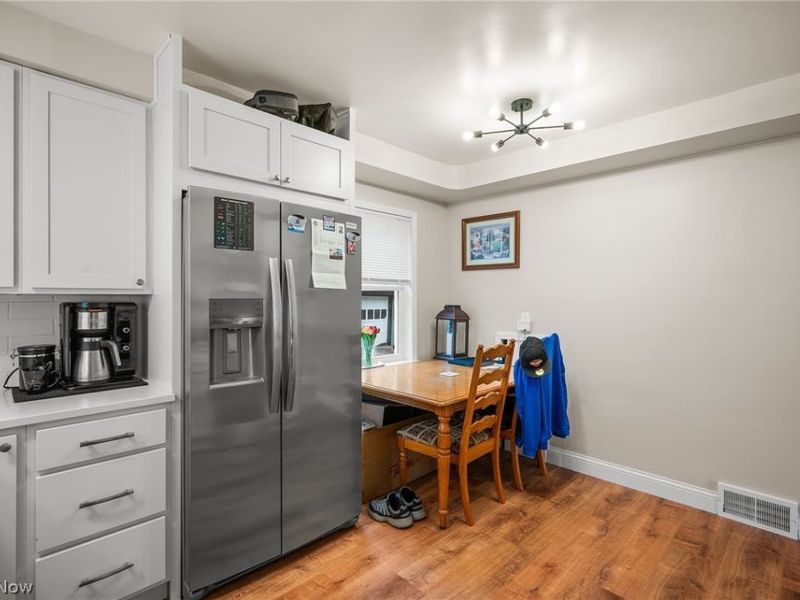 5234 Erwin Street , Maple Heights, OH 44137 Photo 7