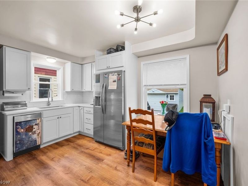 5234 Erwin Street , Maple Heights, OH 44137 Photo 9