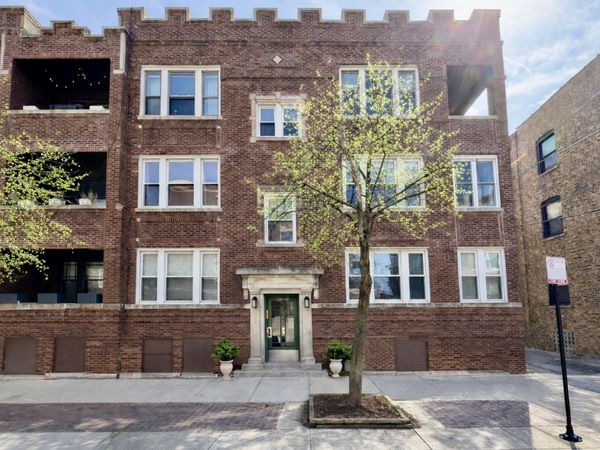 1351 W Sunnyside Avenue, Unit 2, Chicago, IL 60640