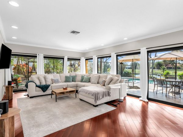 3250 Lakeview Boulevard, Delray Beach, FL 33445