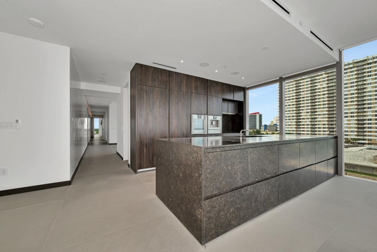 2000 S Ocean Drive Se, Unit 5a, Hallandale Beach, FL 33009 Photo