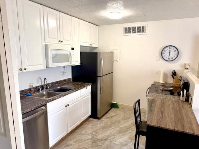 641 Executive Center Drive, Unit P105, West Palm Beach, FL 33401 Photo