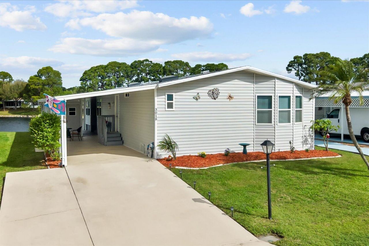 3018 Saltbush Lane, Port Saint Lucie, FL 34952 Photo