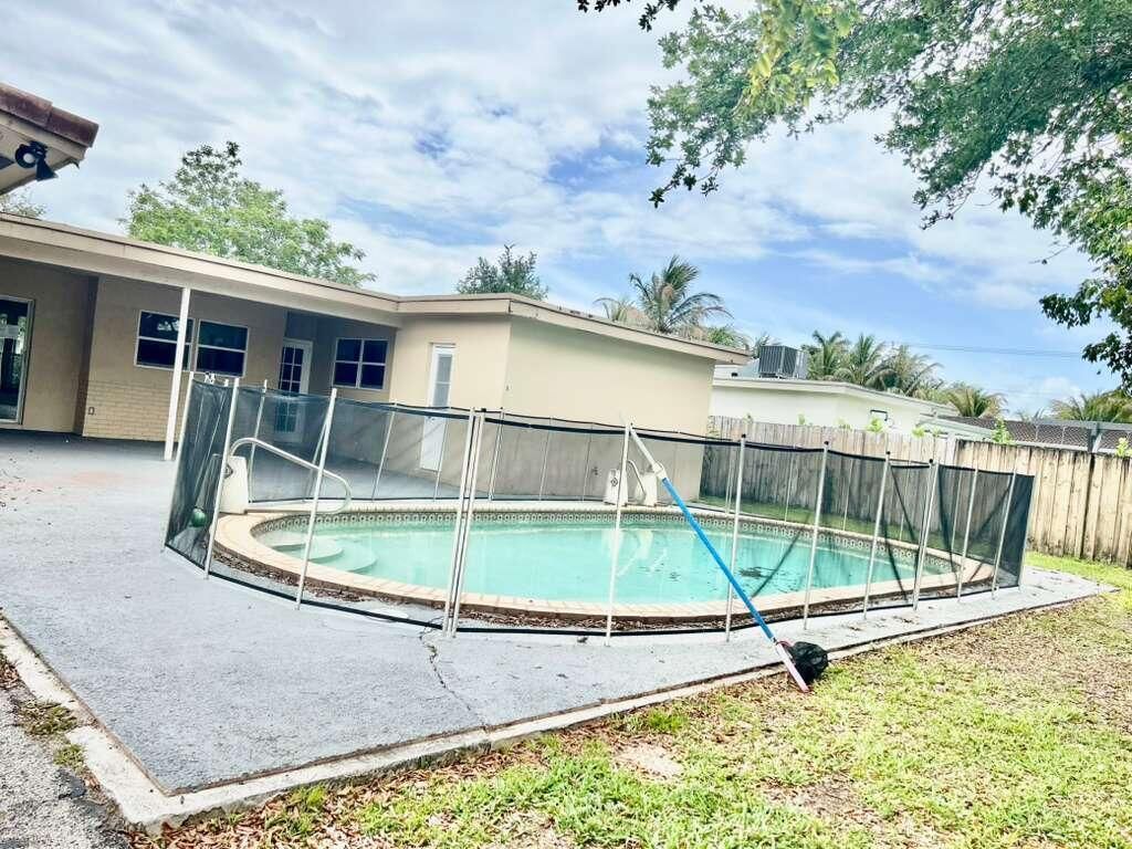 4913 Mckinley Street, Hollywood, FL 33021 Photo