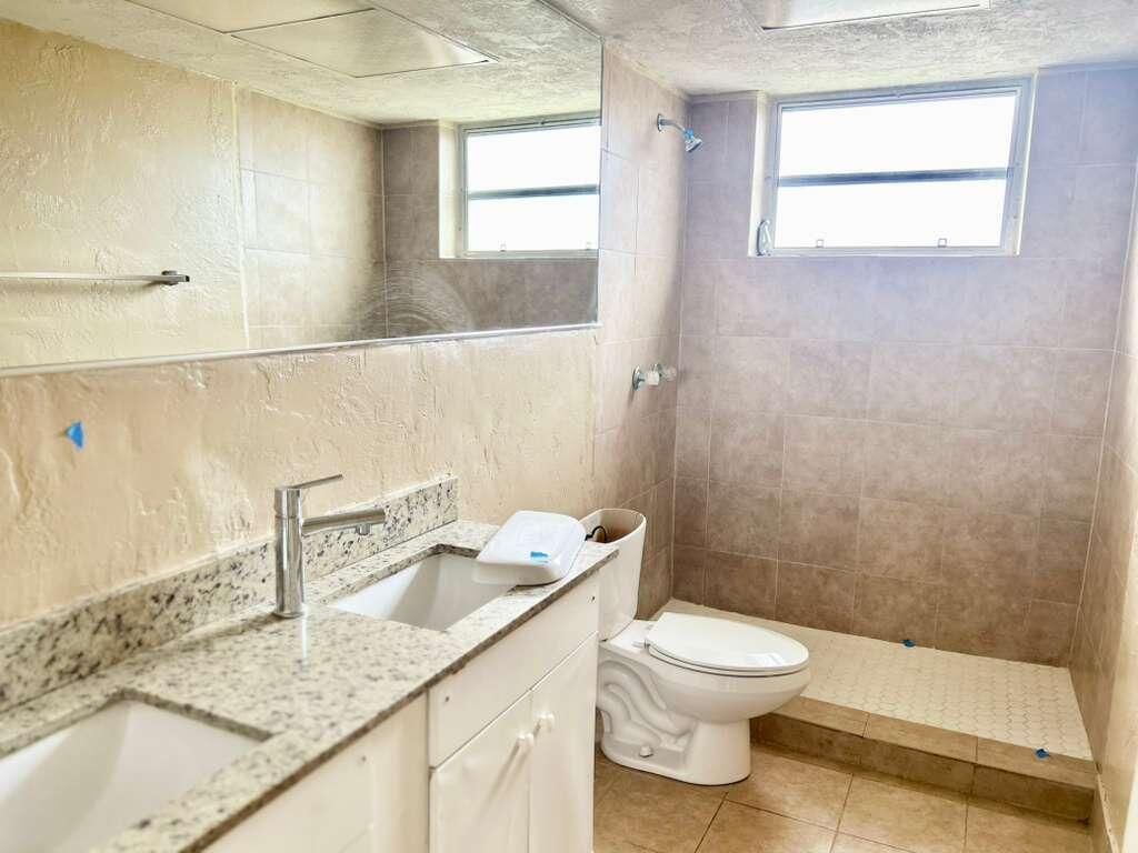 4913 Mckinley Street, Hollywood, FL 33021 Photo