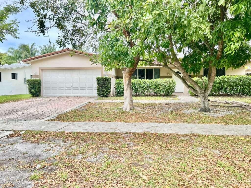 4913 Mckinley Street, Hollywood, FL 33021 Photo