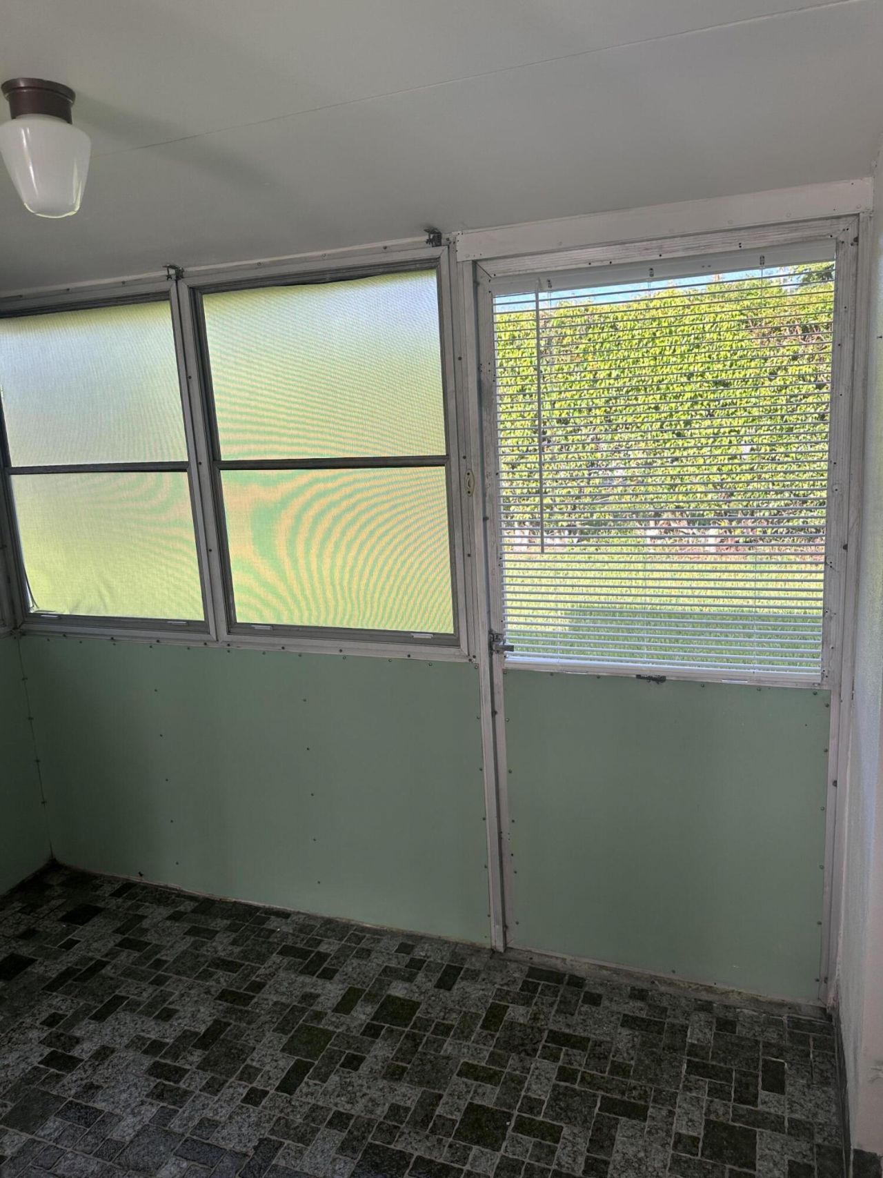 2911 W Ashley Dr Drive W, Unit J, West Palm Beach, FL 33415 Photo