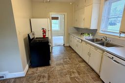 1005 Wildwood Avenue  photo 4