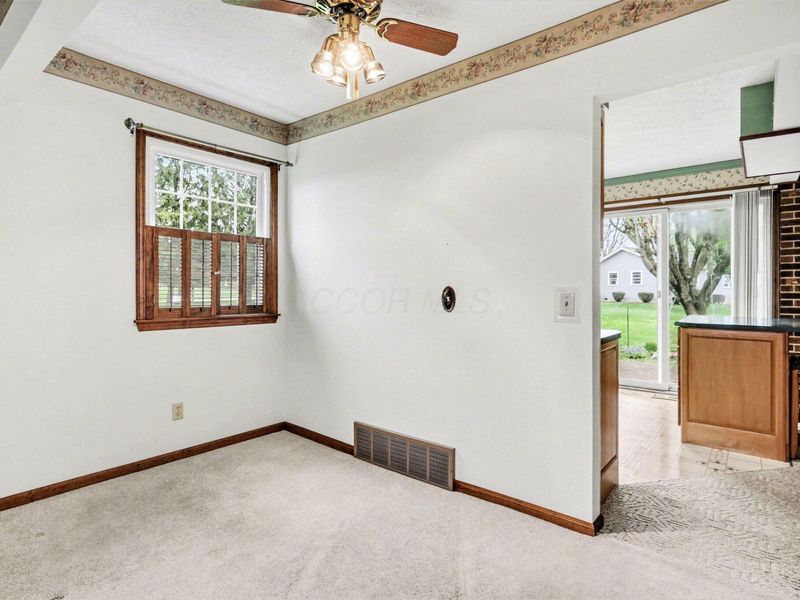 23624 Parker Court, Circleville, OH 43113 Photo 10