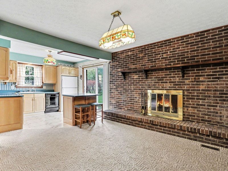 23624 Parker Court, Circleville, OH 43113 Photo 12