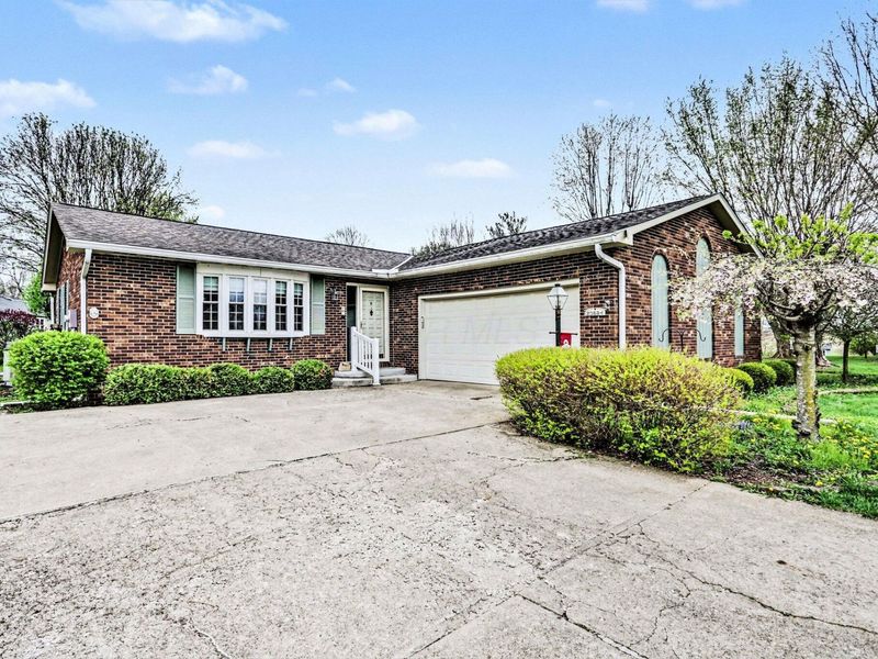 23624 Parker Court, Circleville, OH 43113 Photo 2