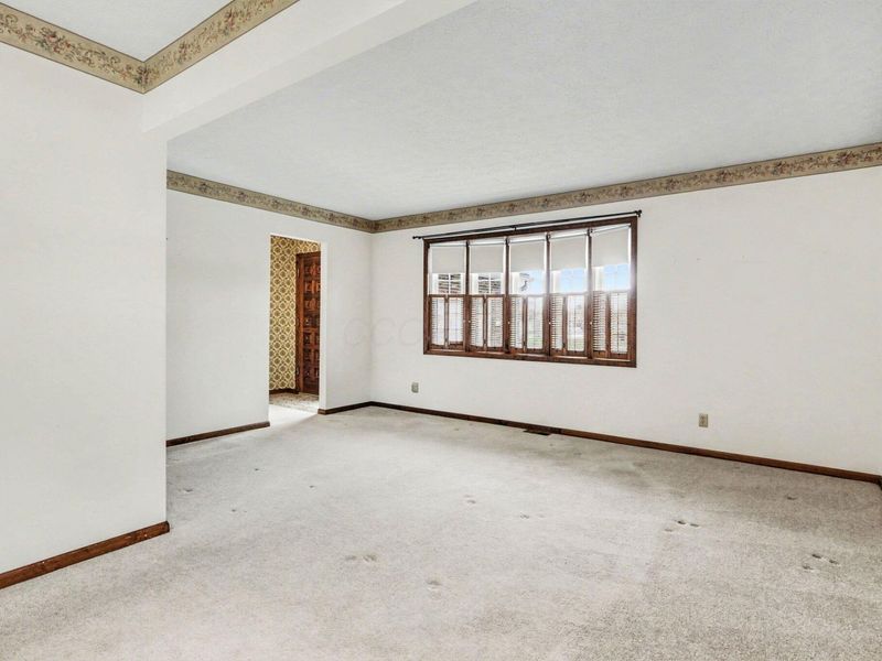 23624 Parker Court, Circleville, OH 43113 Photo 9