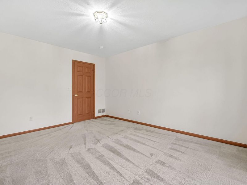 374 Sycamore Ridge Way, Columbus, OH 43230 Photo 19