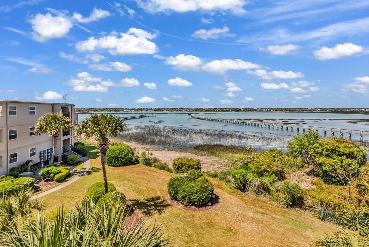 1582 S Waccamaw Dr. Photo 16