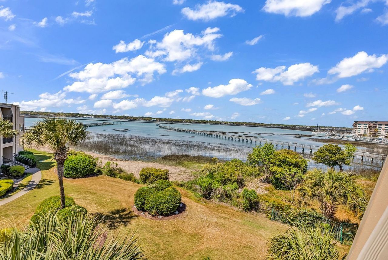 1582 S Waccamaw Dr. Photo 17