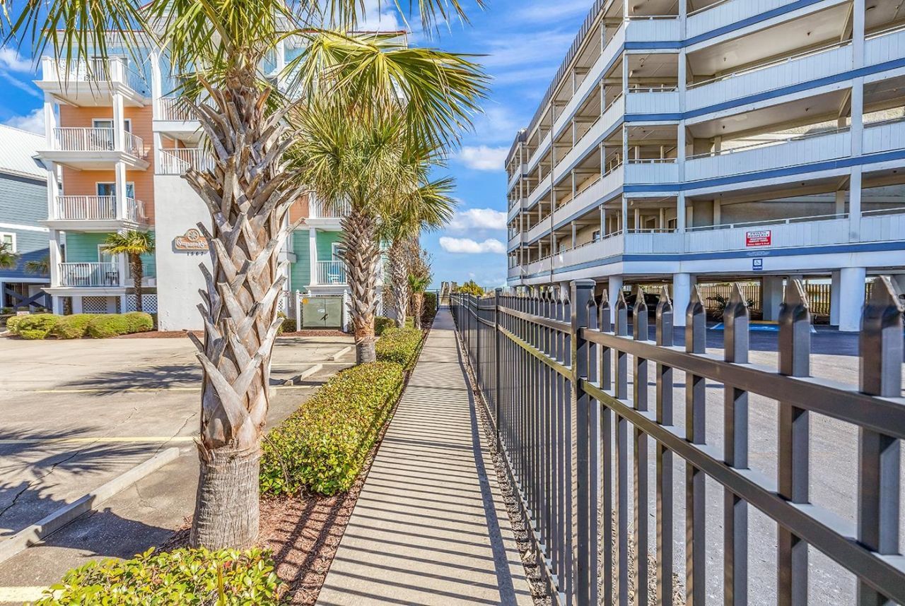 1582 S Waccamaw Dr. Photo 28