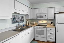 1582 S Waccamaw Dr.  photo 4