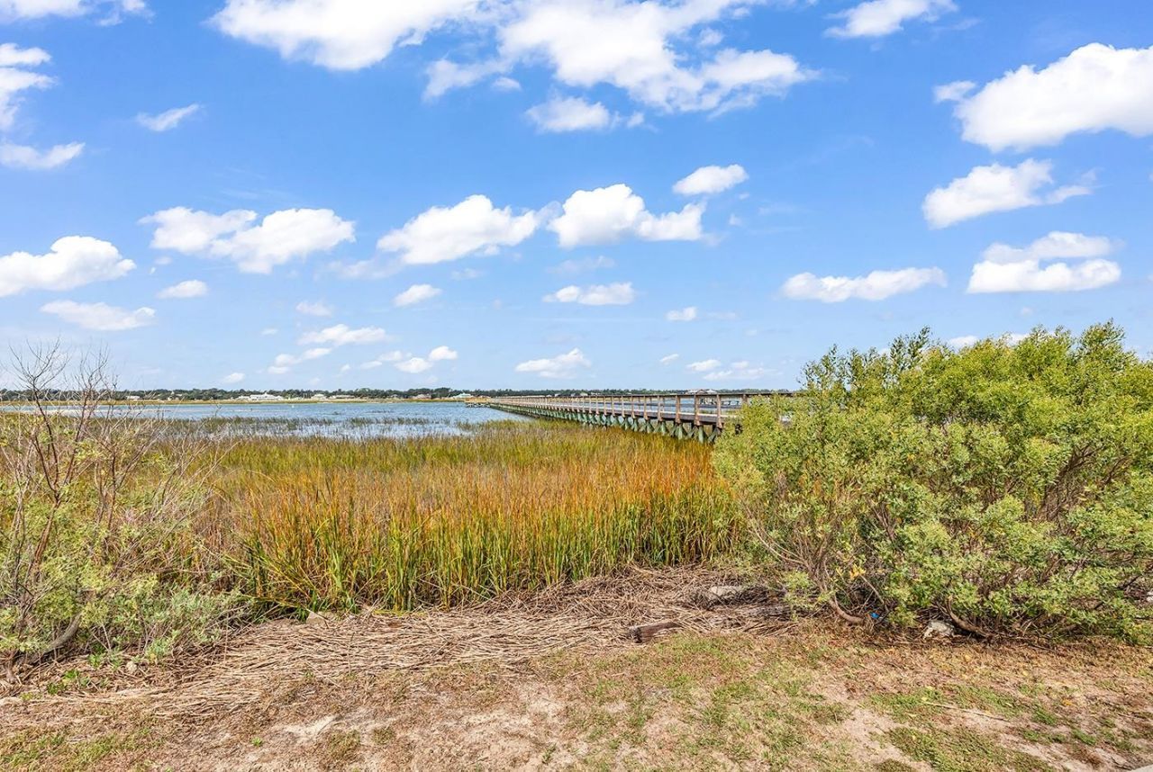 1582 S Waccamaw Dr. Photo 35