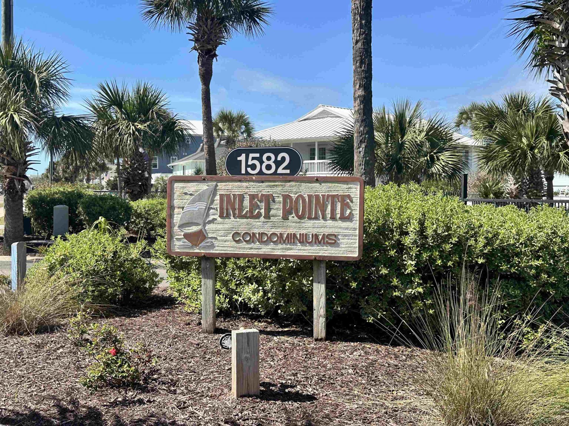 1582 S Waccamaw Dr. Photo 37