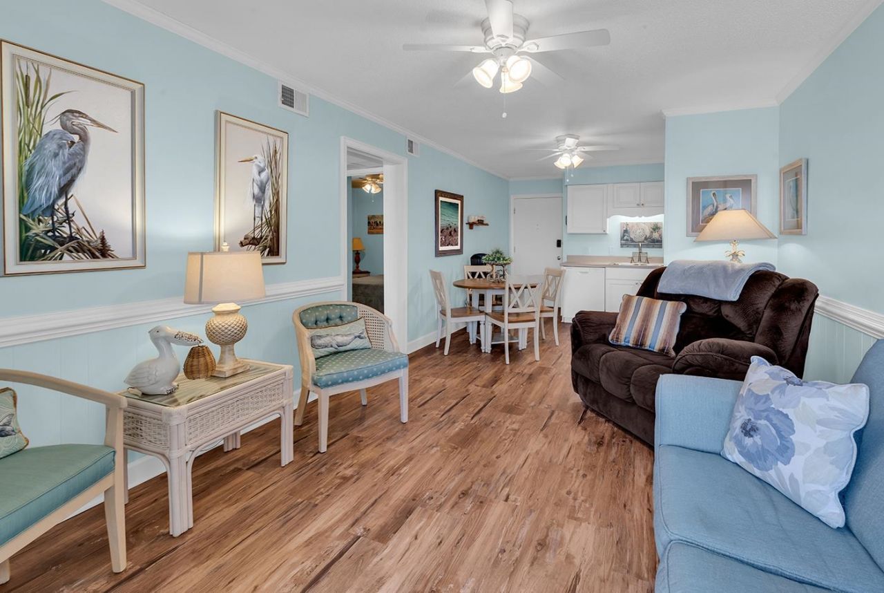 1582 S Waccamaw Dr. Photo 5