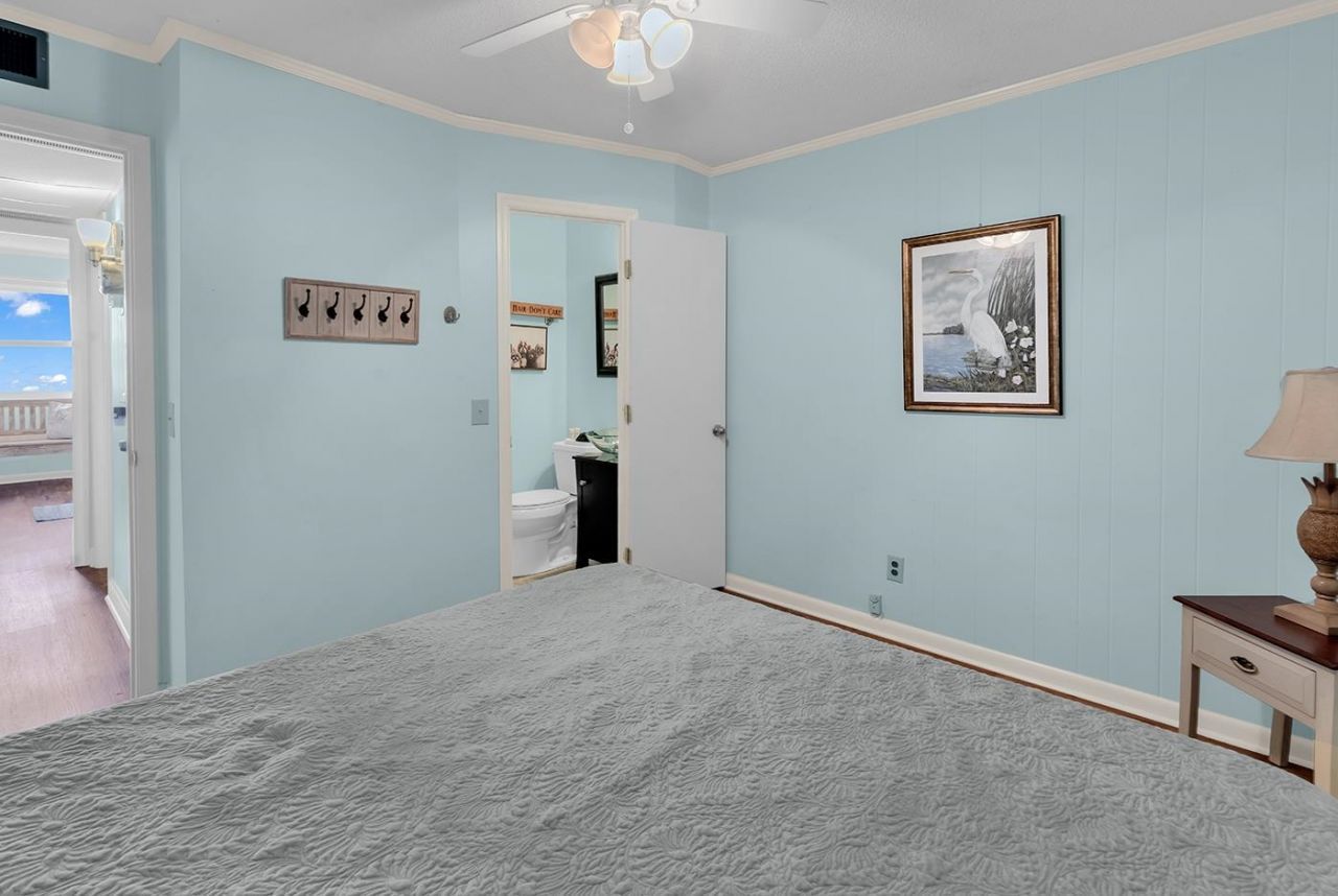 1582 S Waccamaw Dr. Photo 7