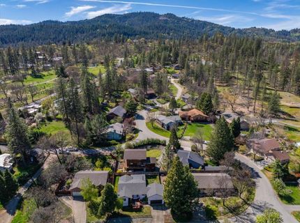 181 Hanover Street, Weaverville, CA 96093 Photo