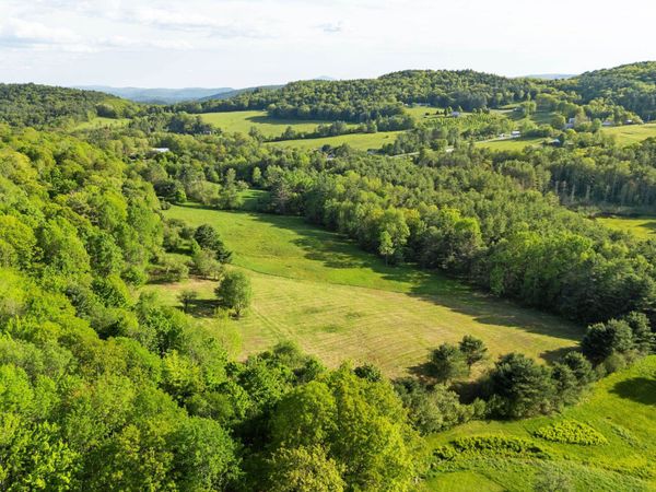 0 NEWTON Lane, Hartford, VT 05001