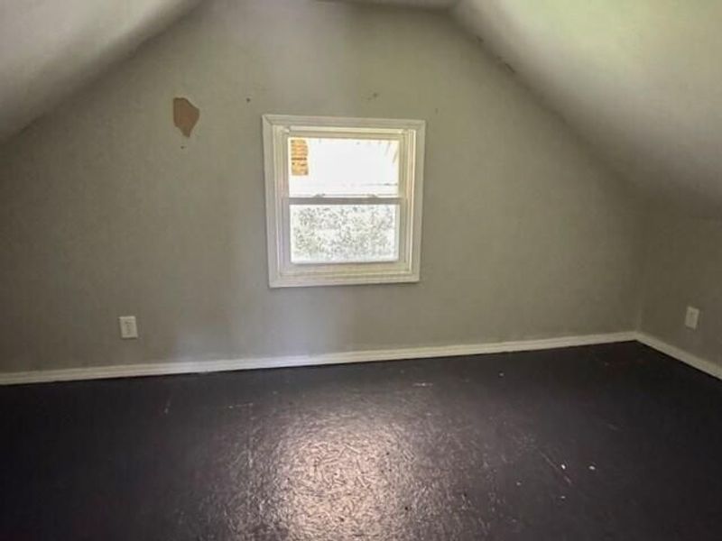 256 Loxley Drive, Columbus, OH 43207 Photo 11