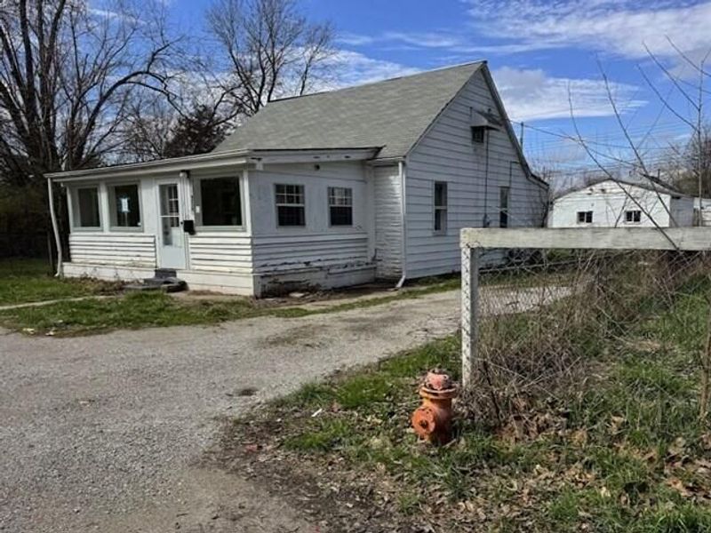 256 Loxley Drive, Columbus, OH 43207 Photo 3