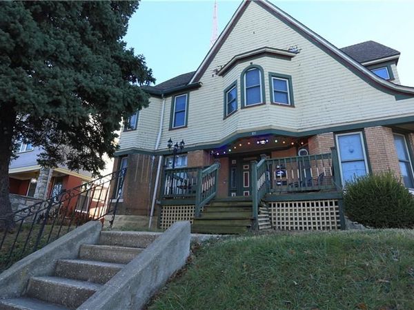 105 E 30th Street, Kansas City, MO 64108