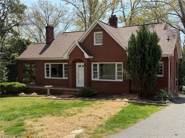 1631 Maple Avenue , Albemarle, NC 28001