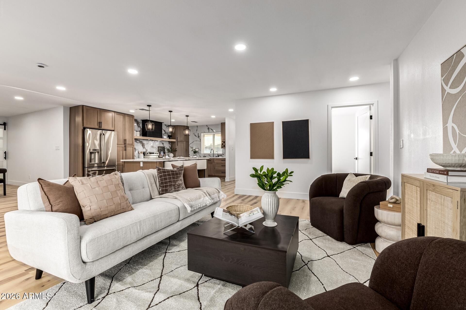 1515 N Saguaro Drive, Tempe, AZ 85288 Main Photo