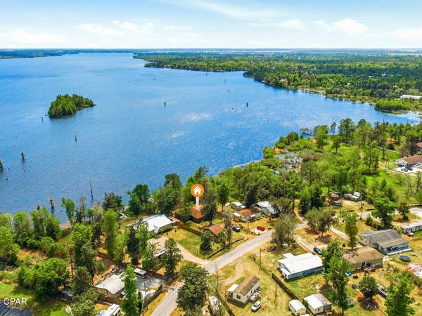 4344 Huckleberry Lane , Southport, FL 32409