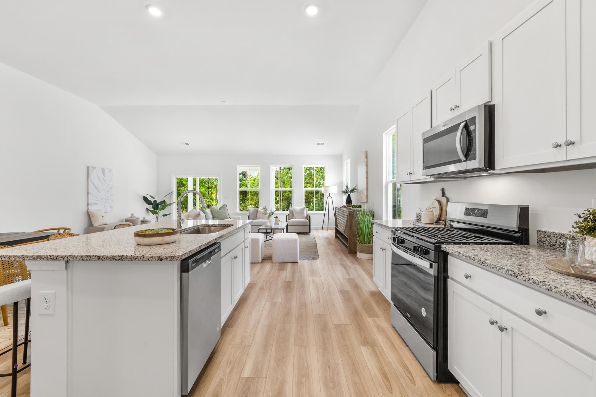 420 Sun Colony Blvd. Photo 12