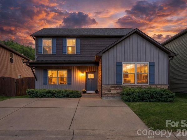 27 Mann Lane , Fletcher, NC 28732