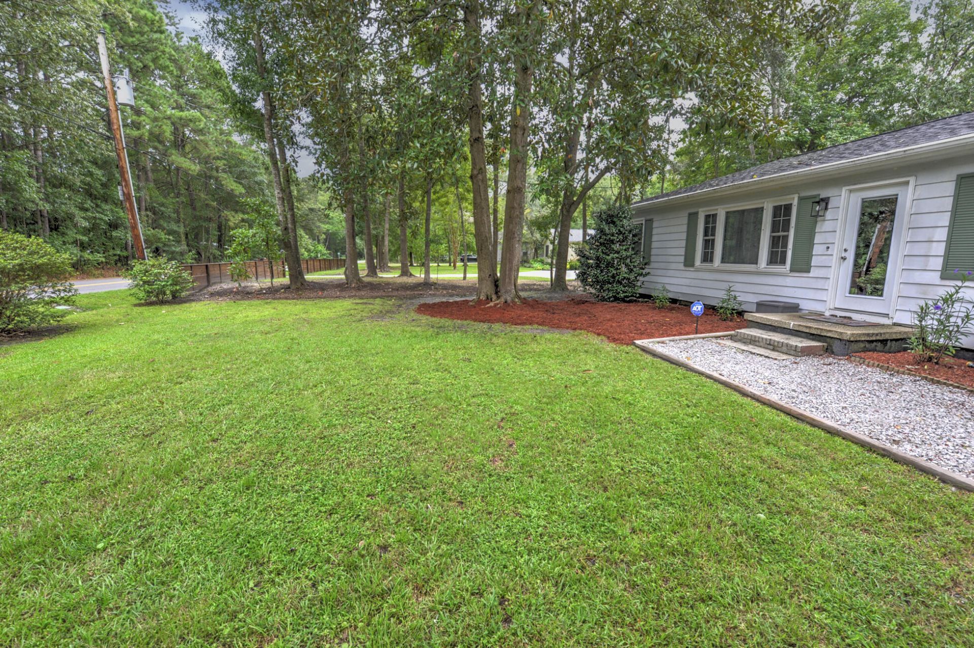 3572 Berryhill Road Photo 11