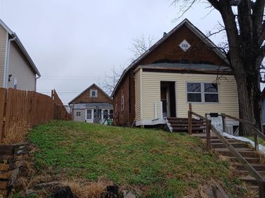 4713 S 20th Street , Omaha, NE 68107