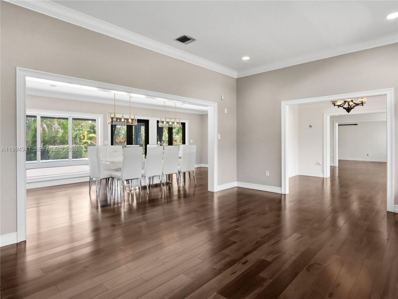 8500 SW 70th St , Miami, FL 33143 Photo