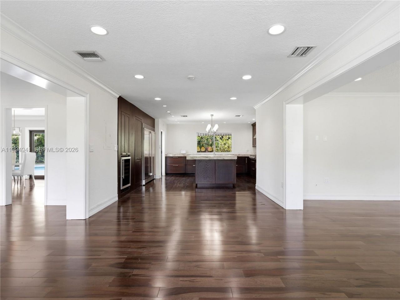 8500 SW 70th St , Miami, FL 33143 Photo