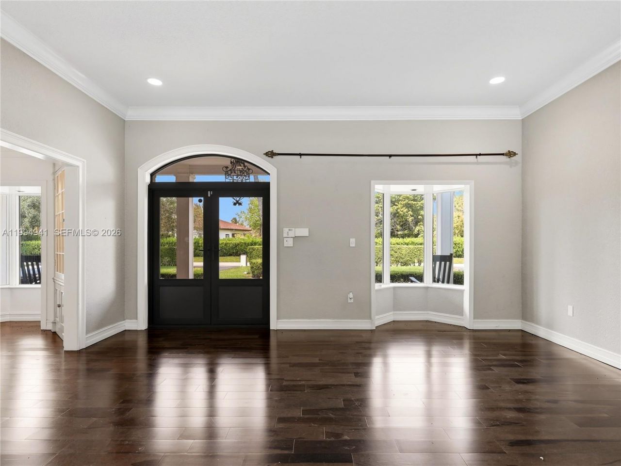 8500 SW 70th St , Miami, FL 33143 Photo