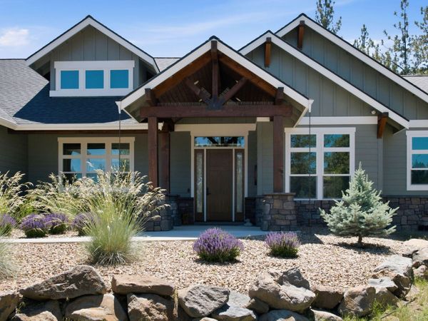 16055 Foothill Lane, Sisters, OR 97759
