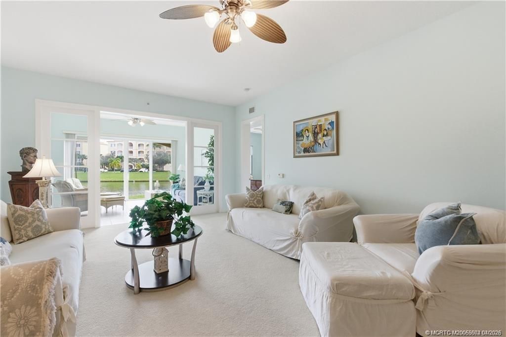 1 Harbour Isle Drive E, Unit 104, Fort Pierce, FL 34949 Photo