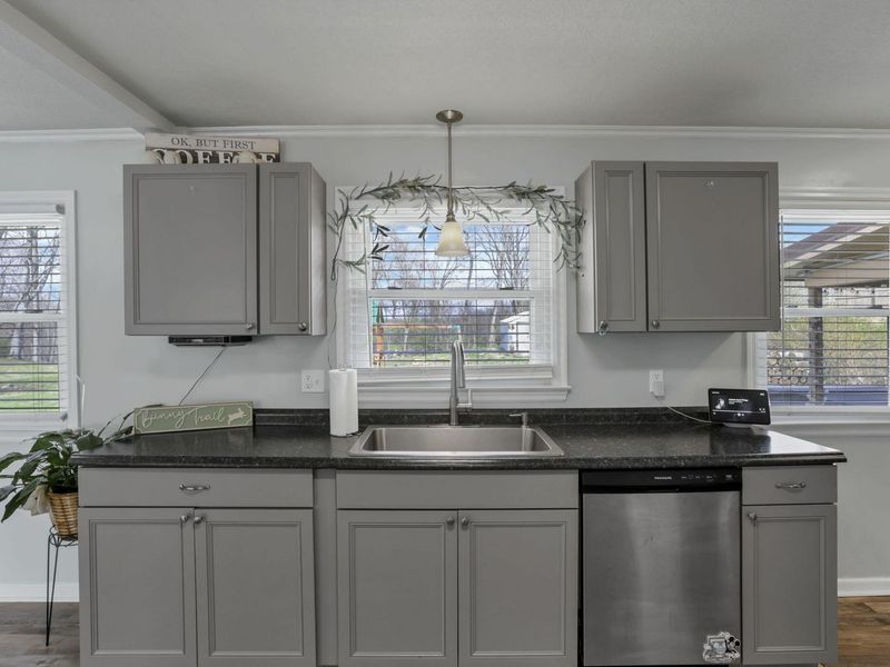 224 Brentwood Drive NE, Newark, OH 43055 Photo 15