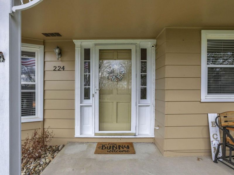 224 Brentwood Drive NE, Newark, OH 43055 Photo 3