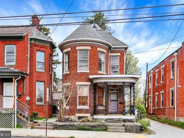 407 CARLISLE STREET, HANOVER, PA 17331