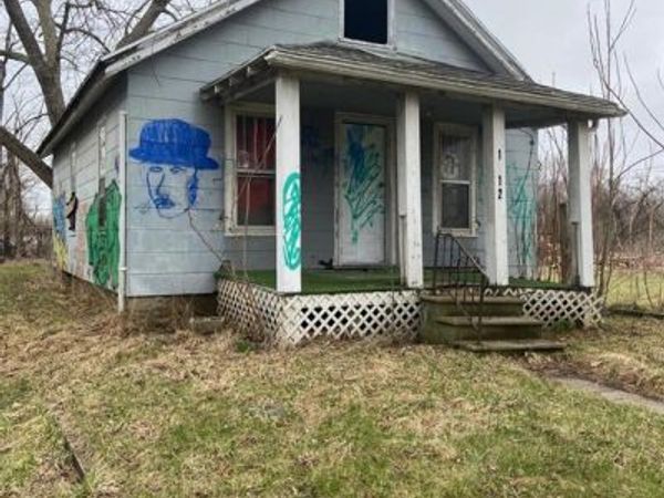 1912 Thom Street, Flint, MI 48506