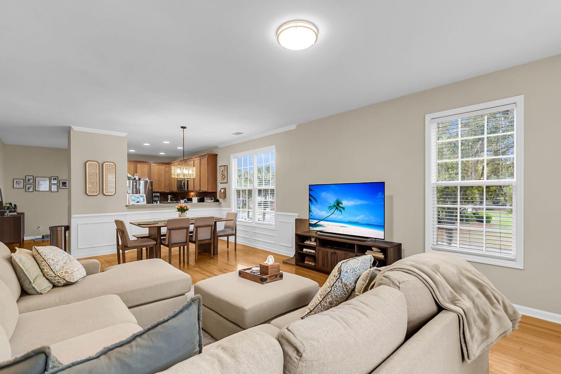 2923 Woodland Park Drive Photo 10