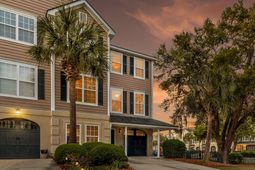 2923 Woodland Park Drive photo 4