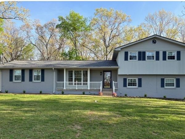 141 Bluegrass Pkwy, Lebanon, TN 37090