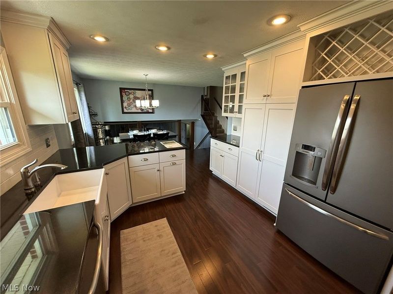 3135 Circleview Drive NW, Dover, OH 44622 Photo 8